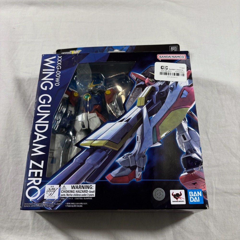 Bandai Namco Wing Gundam Zero Action Figure Missing Pieces, See Photo
